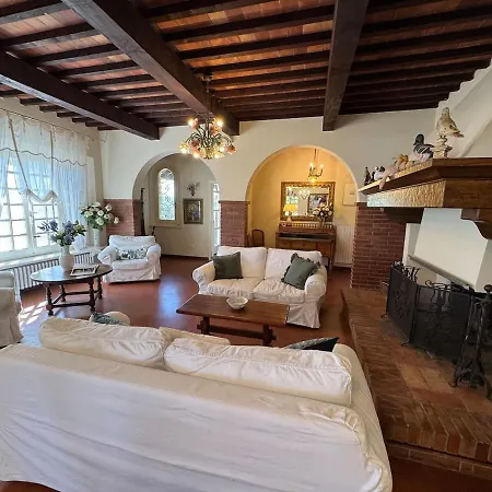 Casa Mia *